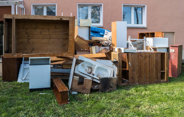 Best Trash Removal Near Me  in Escatawpa, MS