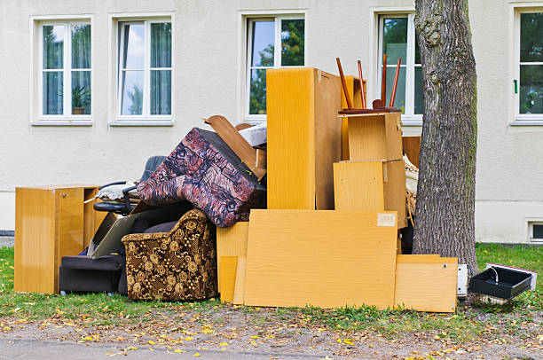 Best Yard Waste Removal  in Escatawpa, MS