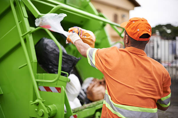 Best Commercial Cleanout Services  in Escatawpa, MS